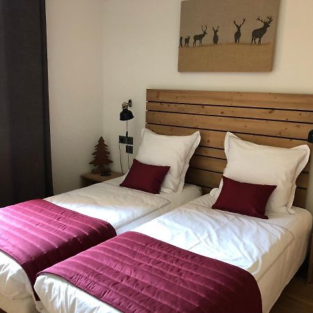 Luxury 2 Bedroom Apartment With View Of Mont Blanc Combloux Bagian luar foto
