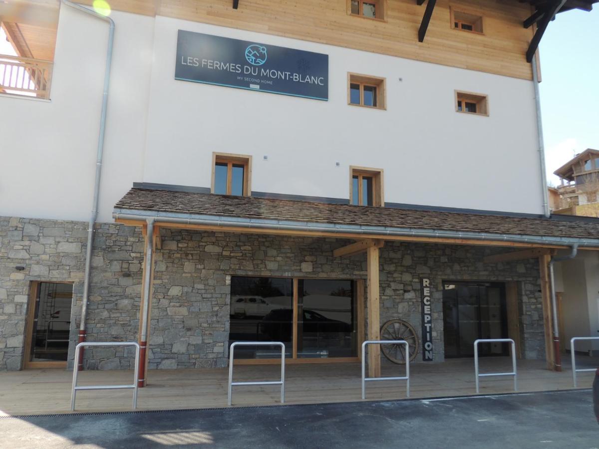 Luxury 2 Bedroom Apartment With View Of Mont Blanc Combloux Bagian luar foto